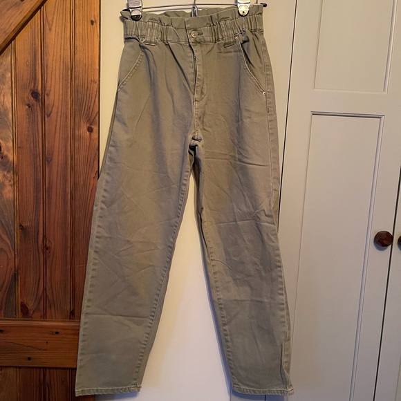 Forever 21 Pants - Forever 21 paper bag style pants